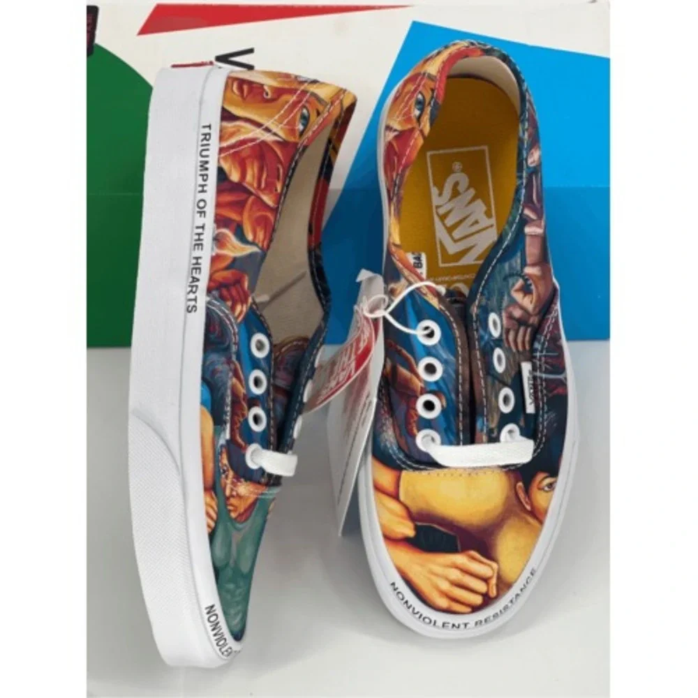 Vans Sneakers Authentic Moca Judy Baca Women's Size‎ 5.5 New in Box